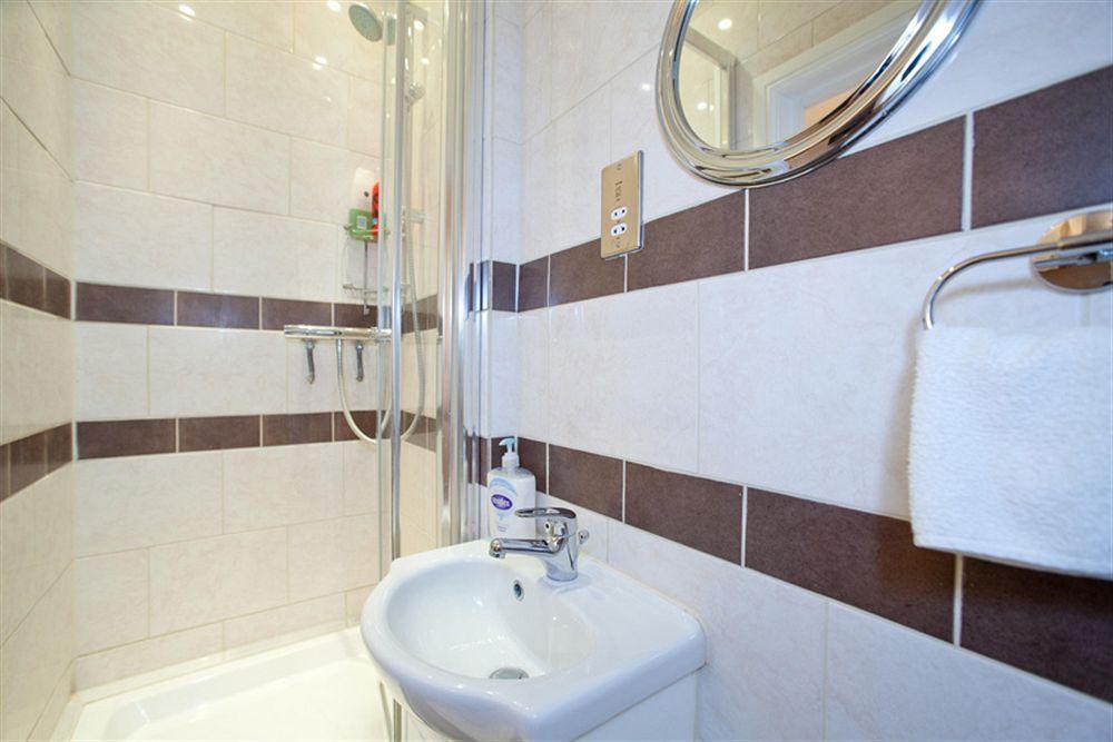 Milestone Apartments London Luaran gambar