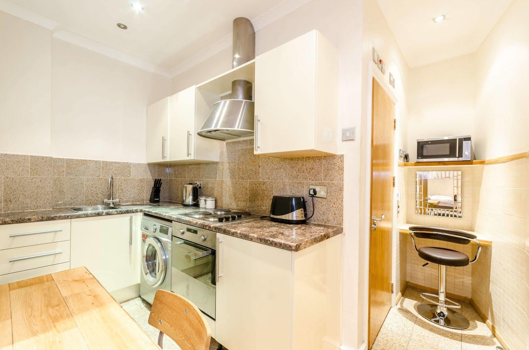 Milestone Apartments London Luaran gambar